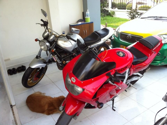 ขาย/แลก SUZUKI GSX R7 // ทะเบียนแท้