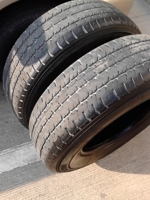 215R15C MICHELIN XCD มี 2 เส้น TEL.081-427-3941 215R15C MICHELIN XCD มี 2 เส้น TEL.081-427-3941