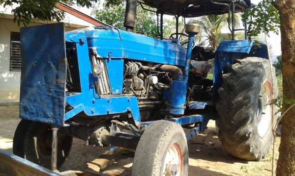 FORD 6610 อุปกรณ์ 2 ชุด พร้อมใช้งาน FORD 6610 อุปกรณ์ 2 ชุด พร้อมใช้งาน