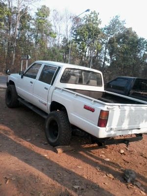 ลดด่วน HERO 4DR สวยๆซักคัน 99000