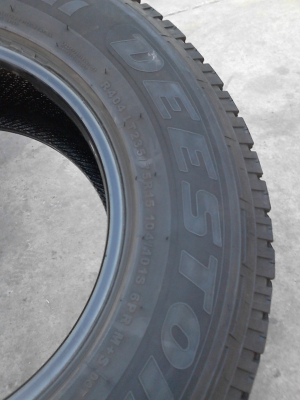 235/75R15 DEESTONE PAYAK A/T  มี 2 เส้น TEL.081-427-3941