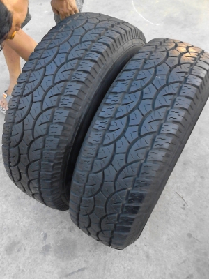 235/75R15 DEESTONE PAYAK A/T  มี 2 เส้น TEL.081-427-3941