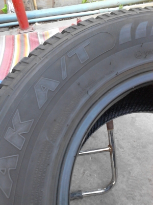 235/75R15 DEESTONE PAYAK A/T  มี 2 เส้น TEL.081-427-3941