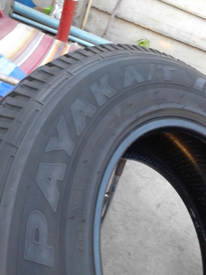 235/75R15 DEESTONE PAYAK A/T  มี 2 เส้น TEL.081-427-3941