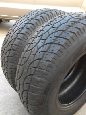 235/75R15 DEESTONE PAYAK A/T  มี 2 เส้น TEL.081-427-3941