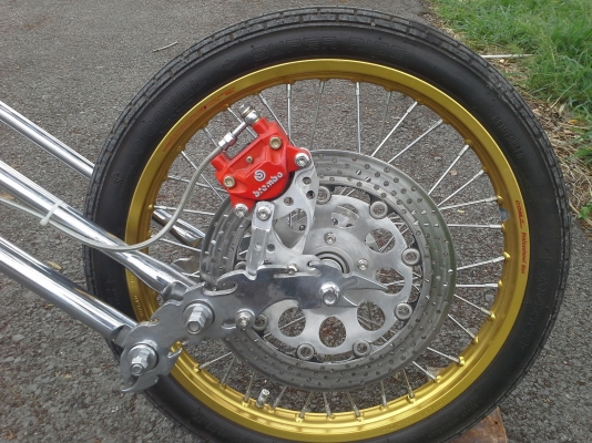 ลดราคาต้อนรับวันสงกรานต์รถยิงเฟรมสปิงเกอร์หน้ายาว เครื่องVirago 400cc.สภาพสวยครับ