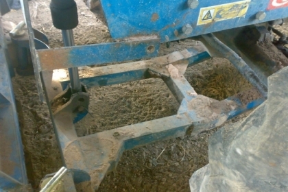 ขายรถไถฟอร์ด6640 สองเพลา ขายรถไถฟอร์ด6640 สองเพลา