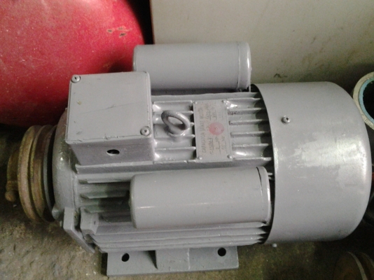 ขาย !! มอเตอร์ 3 hp. 220v. รอบ 1400 ยี่ห้อ จีน พร้อมใช้งาน