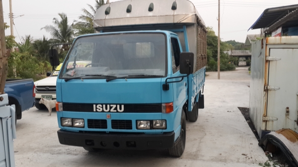 ขาย ISUZU NKR 4ล้อ
