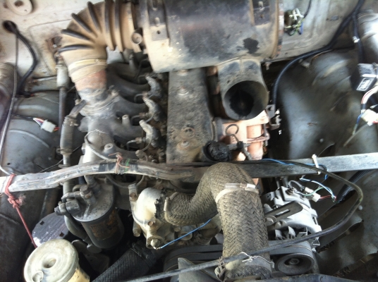 ขาย10ล้อหัวยาวเพลาเดียว เครื่อง 6BG1 พวงมาลัยเพาเวอร์ เบรคจิ๊ฟฟี่ ช่วงล่างใหญ่