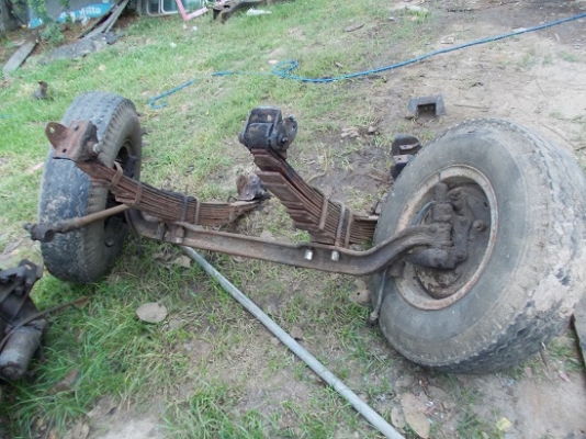 ขายช่วงล่าง 6 ล้อ พร้อมแผงหน้าตามรูป