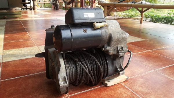 Aizen 12 โวลต์สลิงดีไม่มีตำนิพร้อมกับสายรีโมท 38000 บาทมาจากญี่ปุย