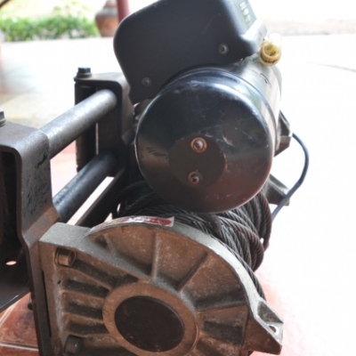 Aizen 12 โวลต์สลิงดีไม่มีตำนิพร้อมกับสายรีโมท 38000 บาทมาจากญี่ปุย