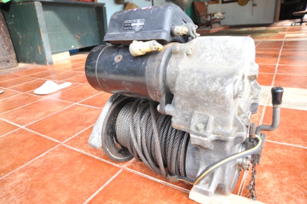 Aizen 12 โวลต์สลิงดีไม่มีตำนิพร้อมกับสายรีโมท 38000 บาทมาจากญี่ปุย