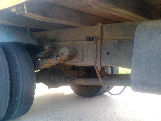 ขายรถหกล้อสองแถว