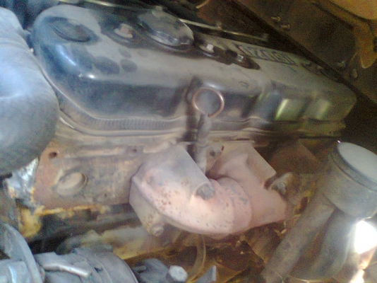 ขายรถหกล้อสองแถว