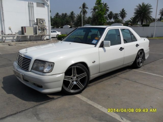 ขายรถ Benz W124 E200 code c ปี96 เครื่องเดิม2.0 แก๊ส LPG ระบบหัวฉีด ลายไม้ทั้งคัน ABS/AIRBAG  ชุดแต่ง Wald แม็ก AMG ขอบ 19" ยางใหม่ รถสวย พร้อมใช้ครับ