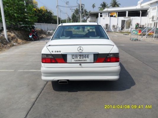 ขายรถ Benz W124 E200 code c ปี96 เครื่องเดิม2.0 แก๊ส LPG ระบบหัวฉีด ลายไม้ทั้งคัน ABS/AIRBAG  ชุดแต่ง Wald แม็ก AMG ขอบ 19" ยางใหม่ รถสวย พร้อมใช้ครับ