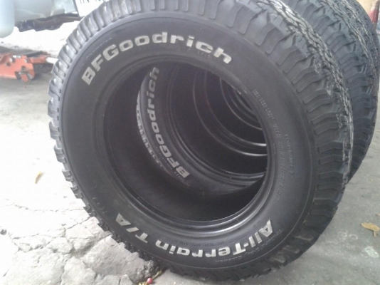 ขายยาง BF 265/65/17 ปี11    7.500