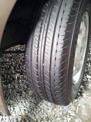 ขายยาง 205/70/15 บิสโตนดูราวิช ปี13 วิ่งไม่เกิน5000โล