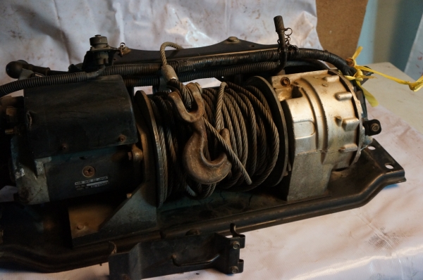 Aizen นอน vx 80 12  โวลต์ขาย29000 พร้อมสายรีโมท