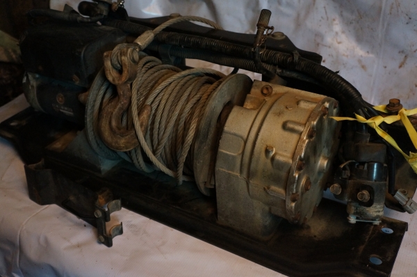 Aizen นอน vx 80 12  โวลต์ขาย29000 พร้อมสายรีโมท