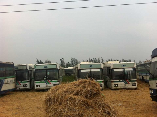 ขายรถบัสแอร์ยกชุด 70 กว่าคัน แอร์ เชื้อเพลิง ดีเซล ก๊าซNGV ทะเบียน ม.79 ขายเป็นกิโลกรัม ขายกิโลละ 10 บาท