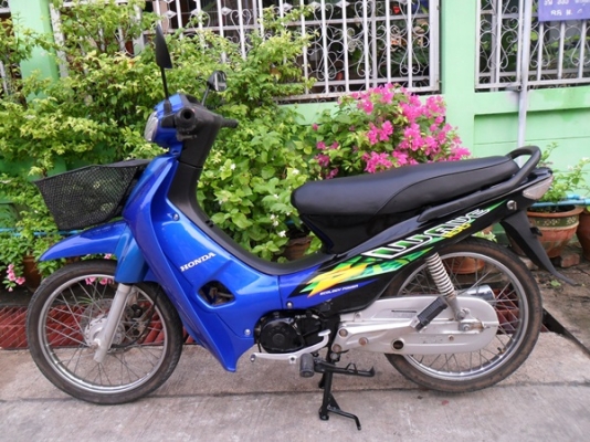 เวฟ100 น้ำเงินดำ ปี46 เครื่องดีไม่มีควันพร้อมใช้เอกสารพร้อมโอน