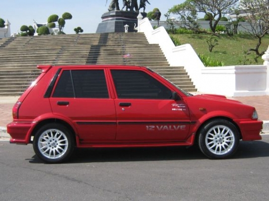 TOYOTA  STARLET   เจ้าตัวจี้ด