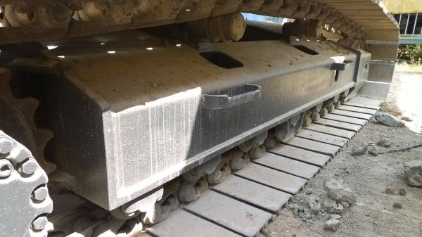 PC200-7 เล่มทะเบียนไม่ขาด ใช้น้อย4500ชม.รถเดิมสีเดิม สวย..แค่สีลอก..