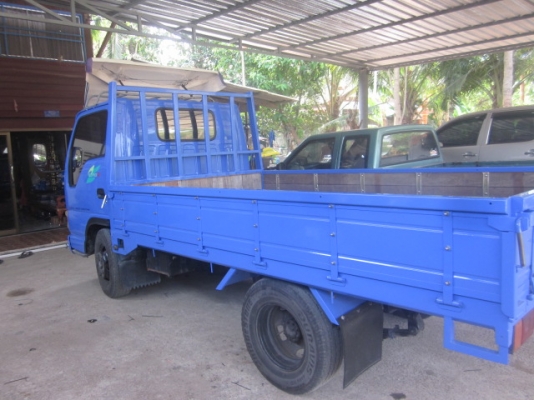ขายรถบรรทุก 4 ล้อกลางสภาพสวยไม่ติดเวลา