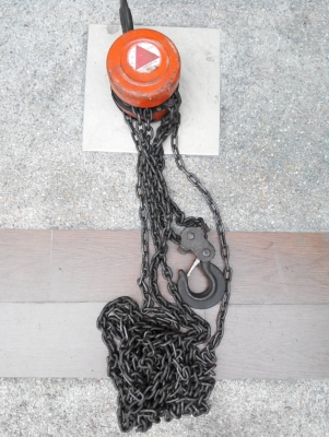 รอกโซ่มือสาว 2 ตัน