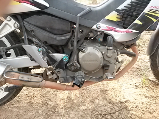 ขาย sonic 125 cc ทะเบียนพร้อมชุดโอน พรบ. ภาษีเต็ม