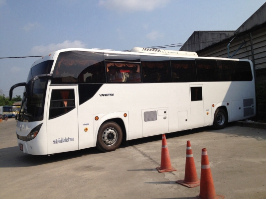 รถบัส 12ม. CNG แชสซีนำเข้า ต่ออู่บ้านโป่งและเชิดชัย ถุงลมเขาควาย เบรคแห้ง รีทาดเดอร์ รถบัส 12ม. CNG แชสซีนำเข้า ต่ออู่บ้านโป่งและเชิดชัย ถุงลมเขาควาย เบรคแห้ง รีทาดเดอร์