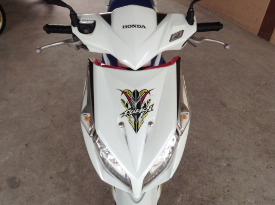 ขาย!!! ฮอนด้าคลิ๊กไอ หัวฉีด ปี54 รถเครื่องดีคับ ทะเบียนครบ ภาษีไม่หมด