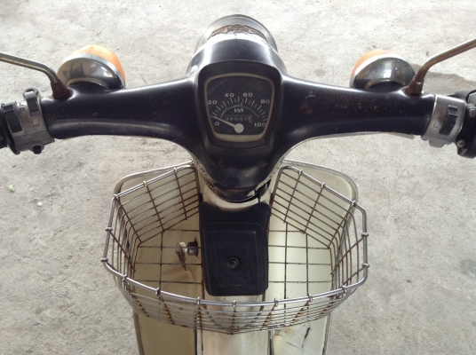 ขาย!!! ซี70 4เกียร์ รถเครื่องดีคับ วิ่งดีขี่เป็น100 มีเล่มทะเบียน