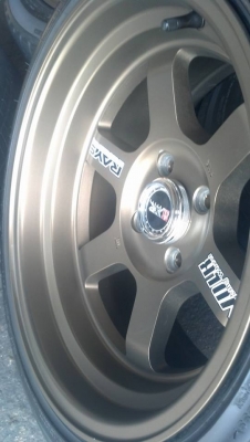 Te37 ขอบ 15 กว้าง 8 พร้อมยางใส่ไม่ถึงเดือน 12500 บาท