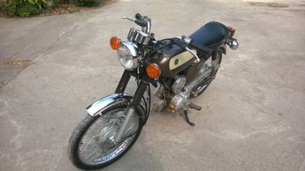 ขาย Yamaha YB1 4 จังหวะ ขาย Yamaha YB1 4 จังหวะ