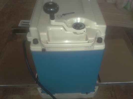 ขายเครื่องรีดไม้ MAKITA 2012NB