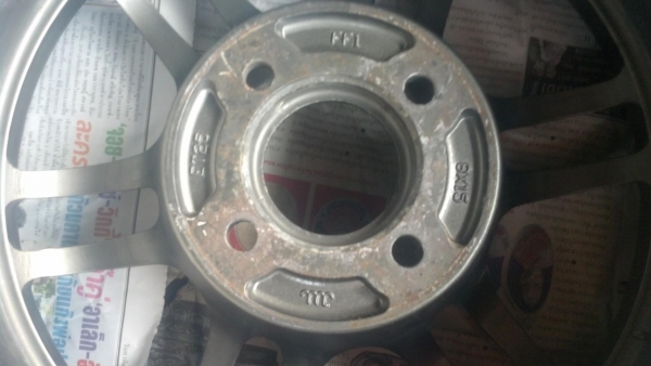 Rpf1 ขอบ 15 กว้าง 8 สีเทาดำ 4 รู 100 ราคา 8400