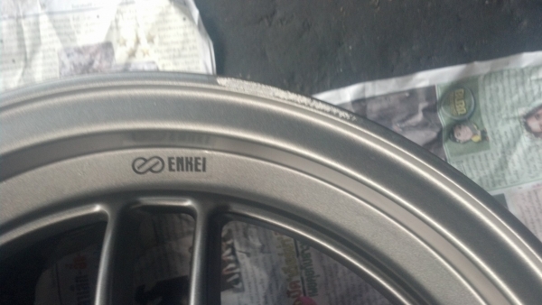 Rpf1 ขอบ 15 กว้าง 8 สีเทาดำ 4 รู 100 ราคา 8400