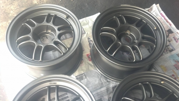 Rpf1 ขอบ 15 กว้าง 8 สีเทาดำ 4 รู 100 ราคา 8400