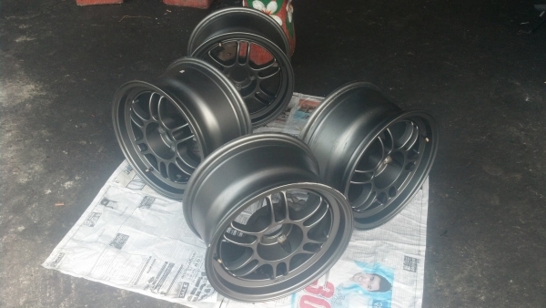 Rpf1 ขอบ 15 กว้าง 8 สีเทาดำ 4 รู 100 ราคา 8400