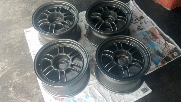 Rpf1 ขอบ 15 กว้าง 8 สีเทาดำ 4 รู 100 ราคา 8400