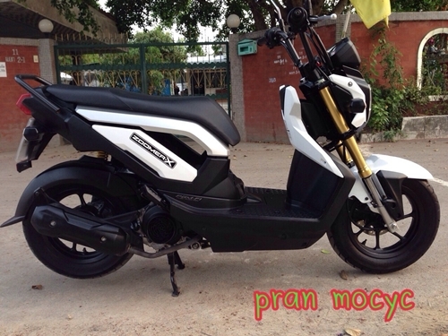 ขายมอเตอร์ไซค์มือสอง zoomer-xสีขาว ปี2556