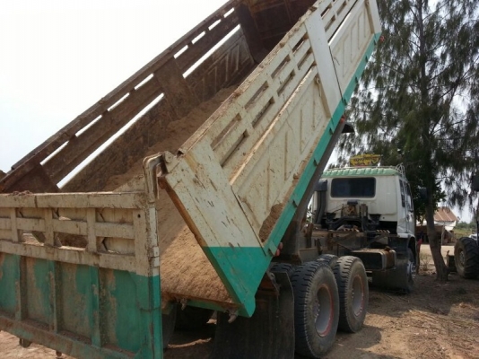 รถอีซูซุ 10 ล้อดั้ม 270 แรงม้า. ปี 49 ( ยูโรทู ) สนใจติดต่อ 081 - 6079515 รถอีซูซุ 10 ล้อดั้ม 270 แรงม้า. ปี 49 ( ยูโรทู ) สนใจติดต่อ 081 - 6079515