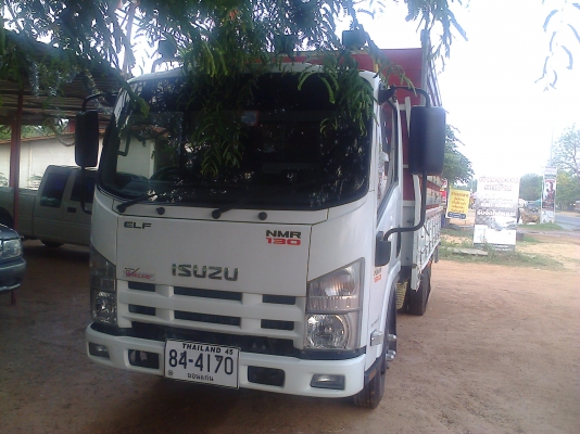 หกล้อ ISUZU-NMR-130 สภาพสวยๆพร้อมใช้งาน ทะเบียนชุดโอนครบ