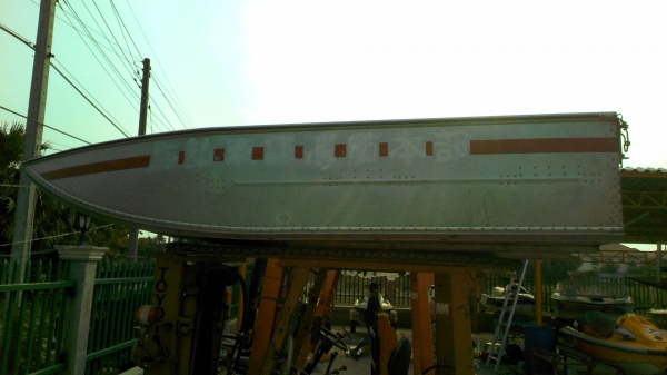 มาอีกแล้วครับสำหรับคนชอบแปลก เรืออลูมิเนียมพับได้ครับ จากญี่ปุ่น