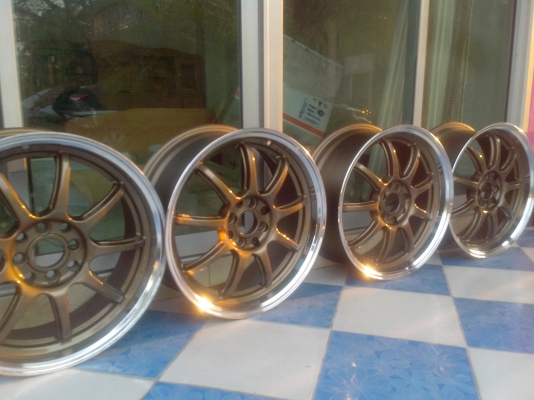 สินค้าตัวโชว17/4/100/114et42กว้าง7"ของใหม่เลยครับ ขาย6900 ด่วยสนจัย โทร0898128457 ชัยล้อแม็ก by japanhttps://www.facebook.com/profile.php?id=100006231031308