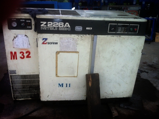 ขายปั๊มลมสกรู 30 แรงม้ามีแอร์ดายเออร์ในตัวใช้งานได้ดีทำลมเร็ว55,000 บาทครับ